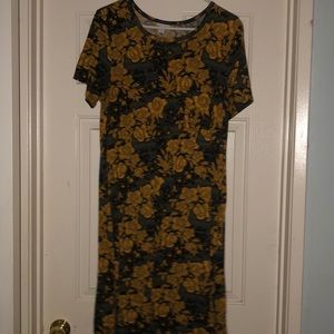 Lularoe Carly dress